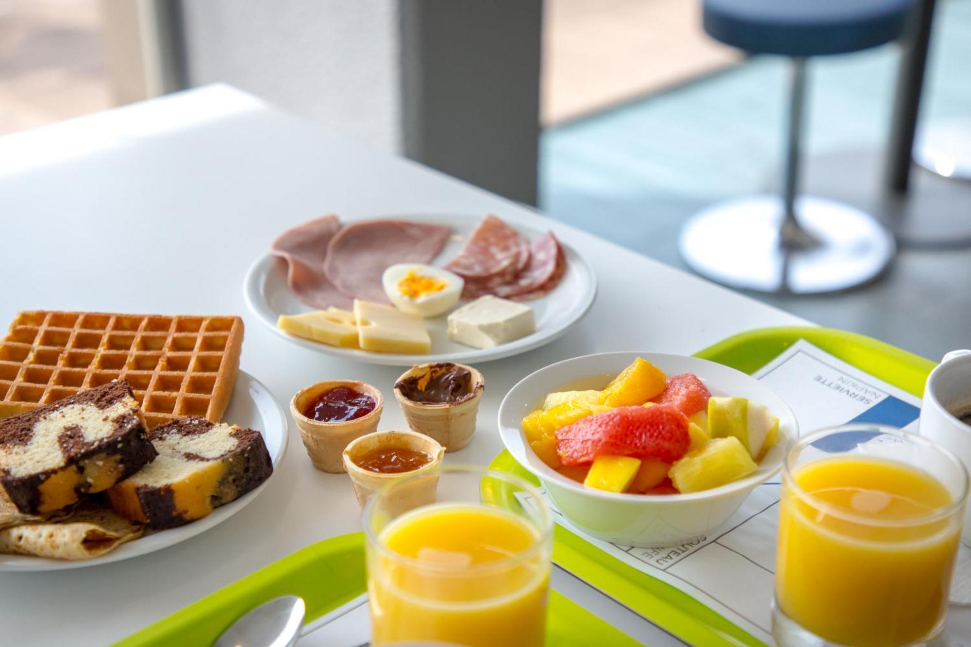 Hotel Ibis Budget St Raphael Centre Et Frejus