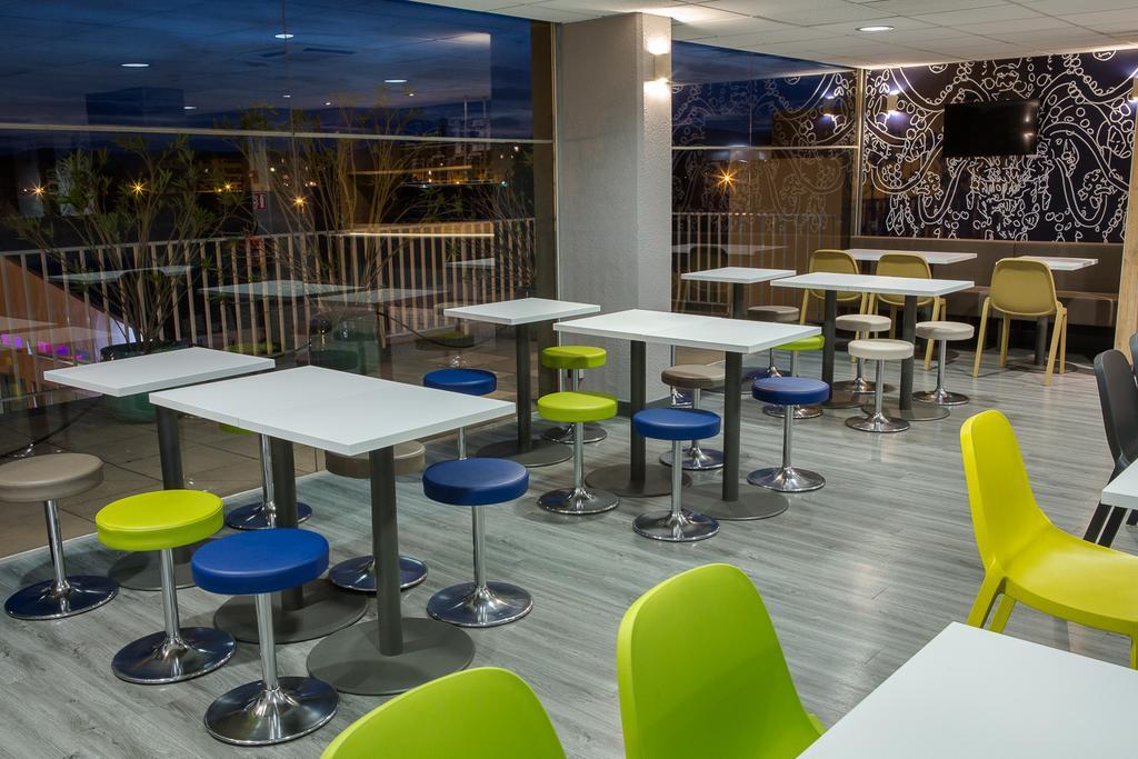 Ibis Budget St Raphael Centre Et 2*